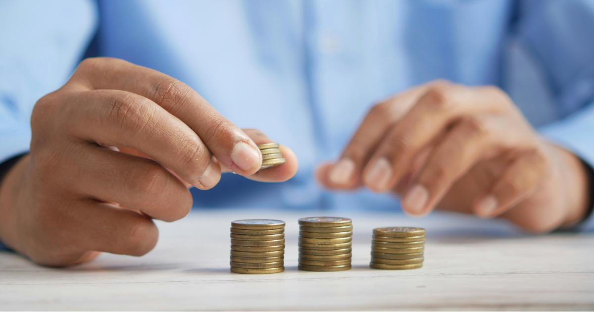 5 hábitos simples para economizar dinheiro sem sofrer